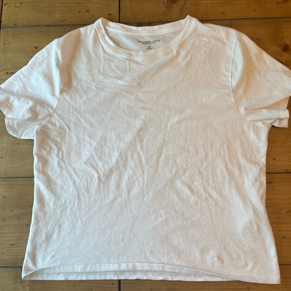 Abercrombie & Fitch White Body Skimming Tee 100% Cotton